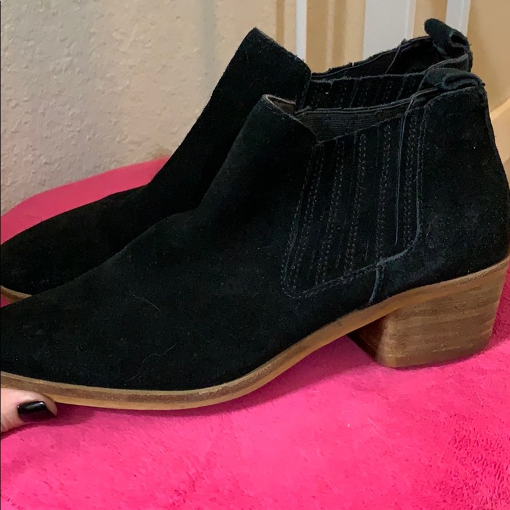 Dolce Vita booties